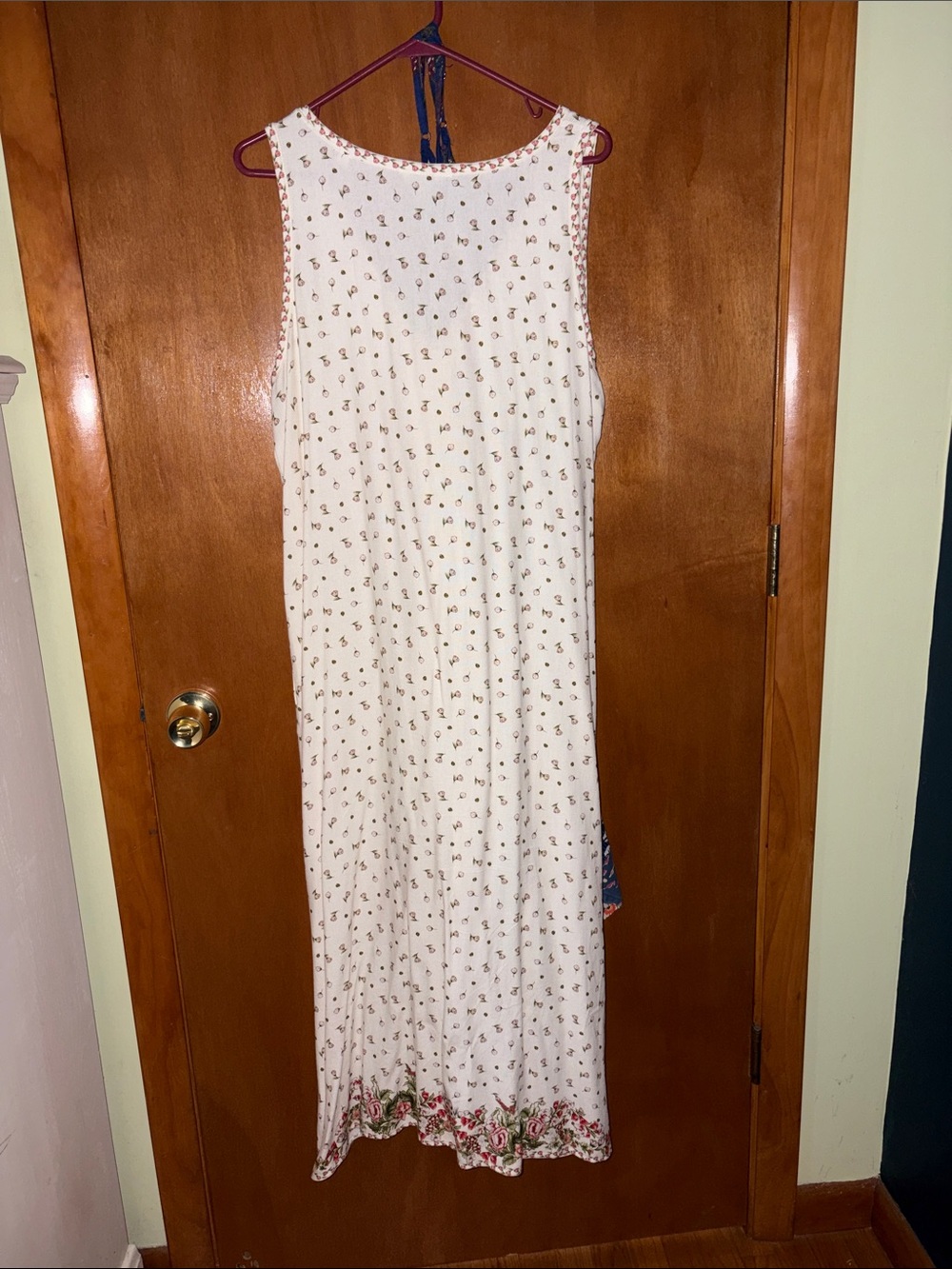 Max Studio Cream Maxi Dress with Pink & Green Floral Trim - Picture 3 of 4